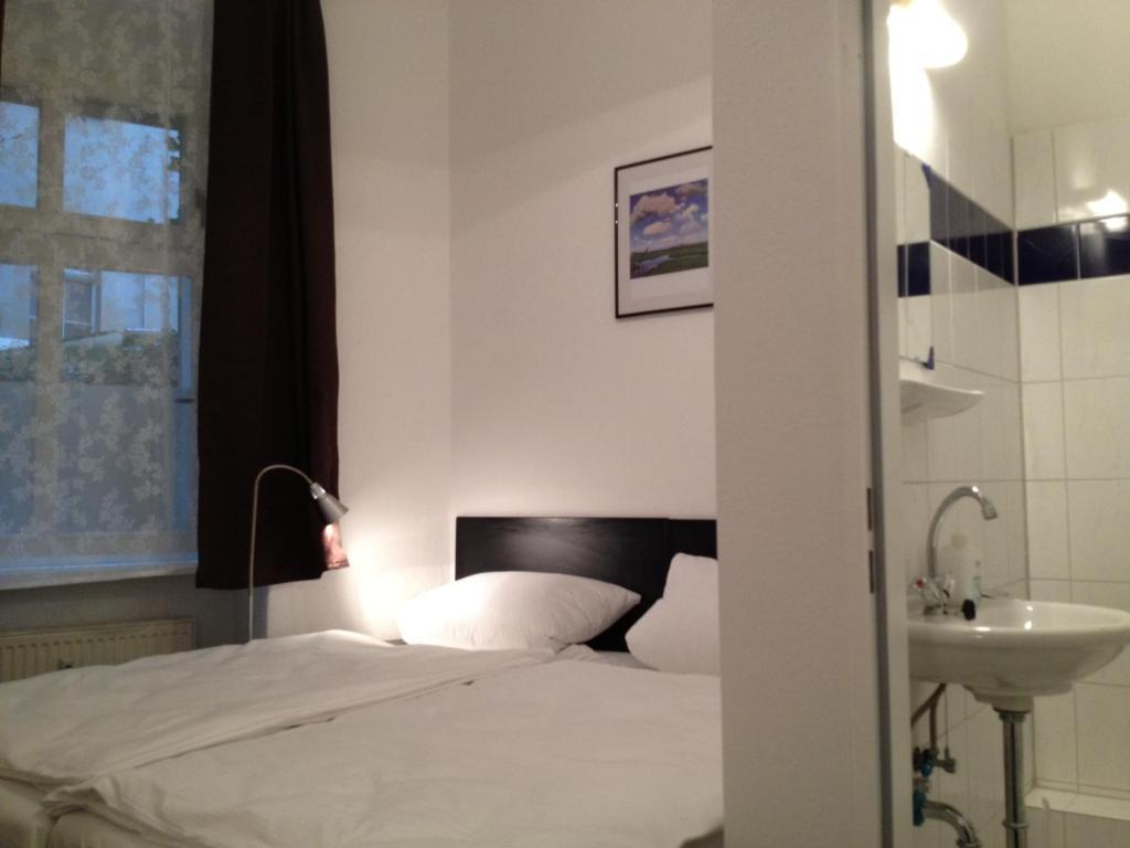 Hotel-Pension Dorma Berlin Phòng bức ảnh