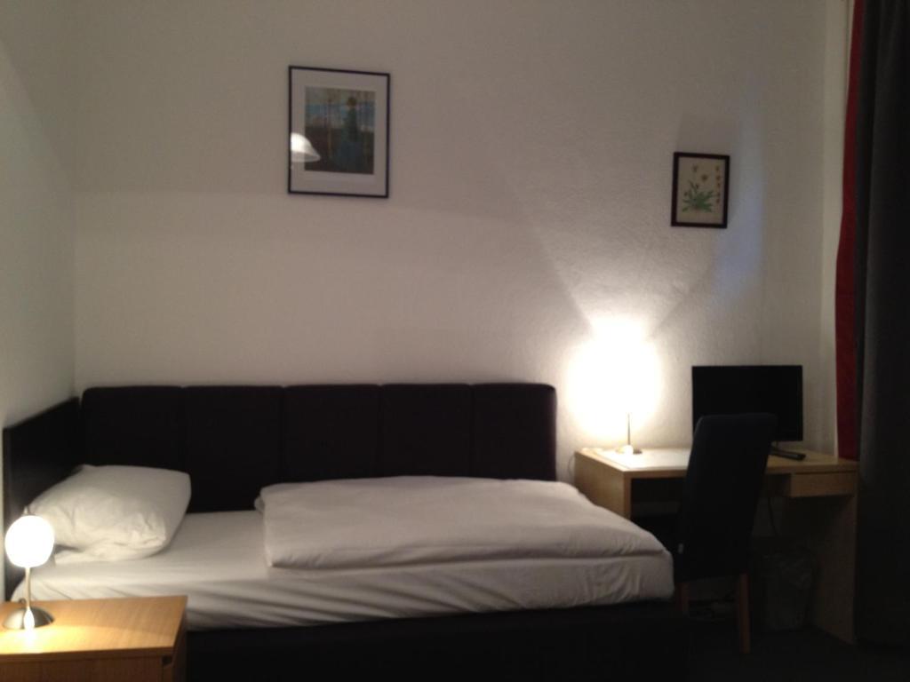 Hotel-Pension Dorma Berlin Phòng bức ảnh